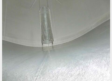 Cuve inox fond inclin&eacute; Volume : 366 HLS (36600 litres)