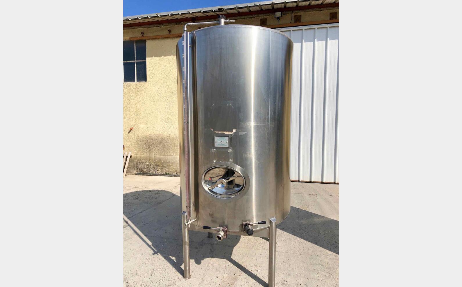 Cuve stockage inox Ann&eacute;e : 2000 Marque :  MICHEL VAUTIER