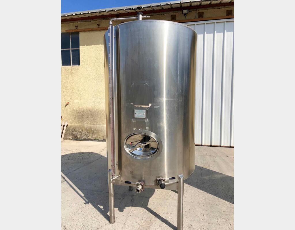 Cuve de stockage inox - Volume : 3200 litres