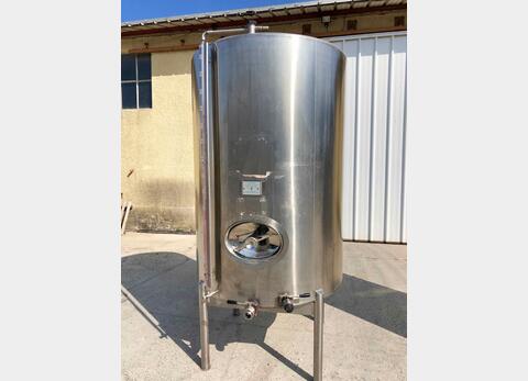 Cuve de stockage inox - Volume : 3200 litres