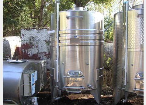 Cuve Inox 304 de vinification  43 Hls MATERIEL NEUF