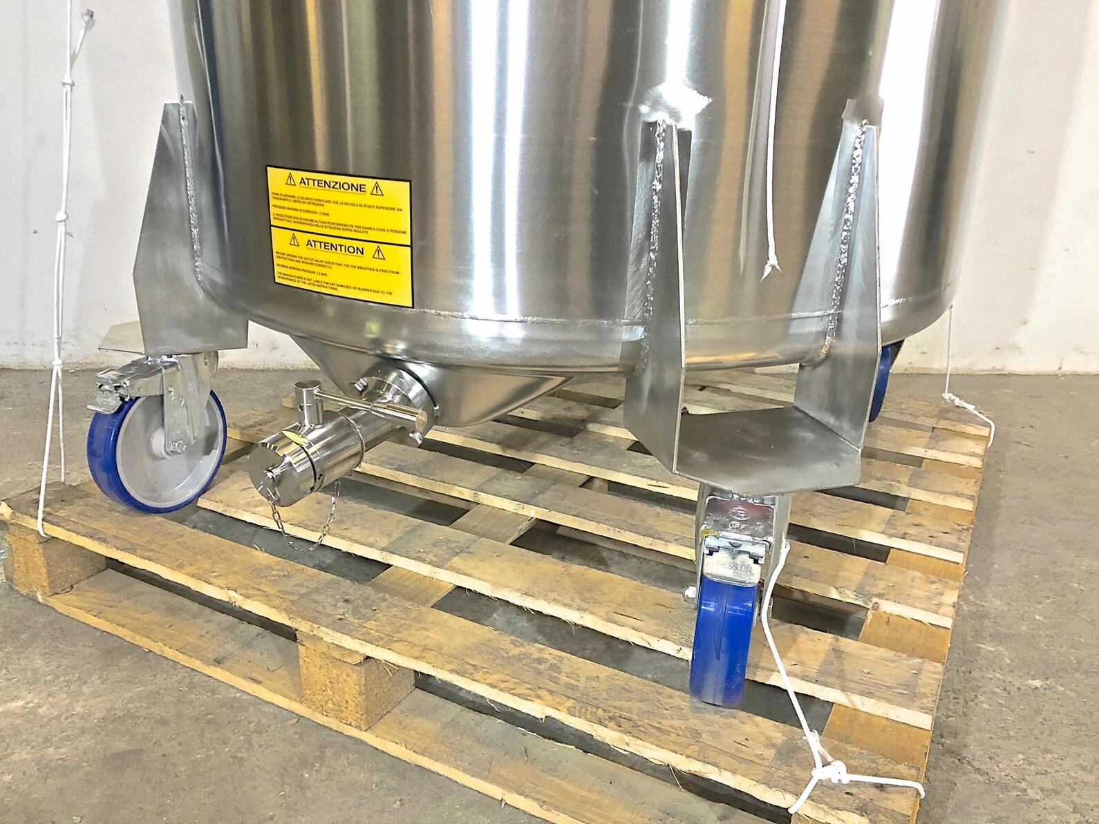 304 stainless steel tank - Model SCL750