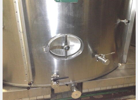 cuve 2 compartiments INOX 316L Volume totale : 786 HLS (78600 litres)