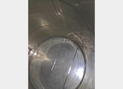 Cuve inox 304 ferm&eacute;e isol&eacute;e