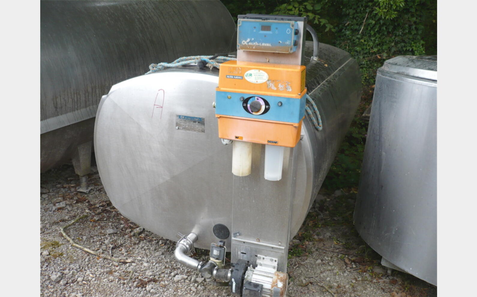 Tank &agrave; lait INOX 304 Volume : 1.800 litres