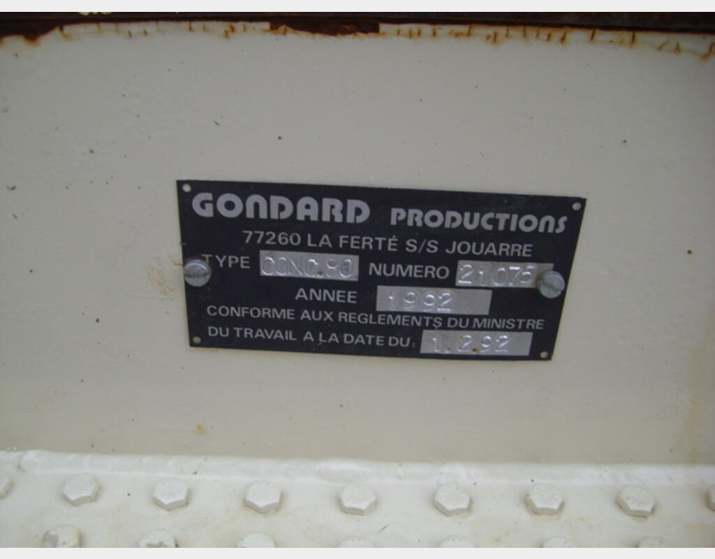Broyeur. - Marque : GONDARD.