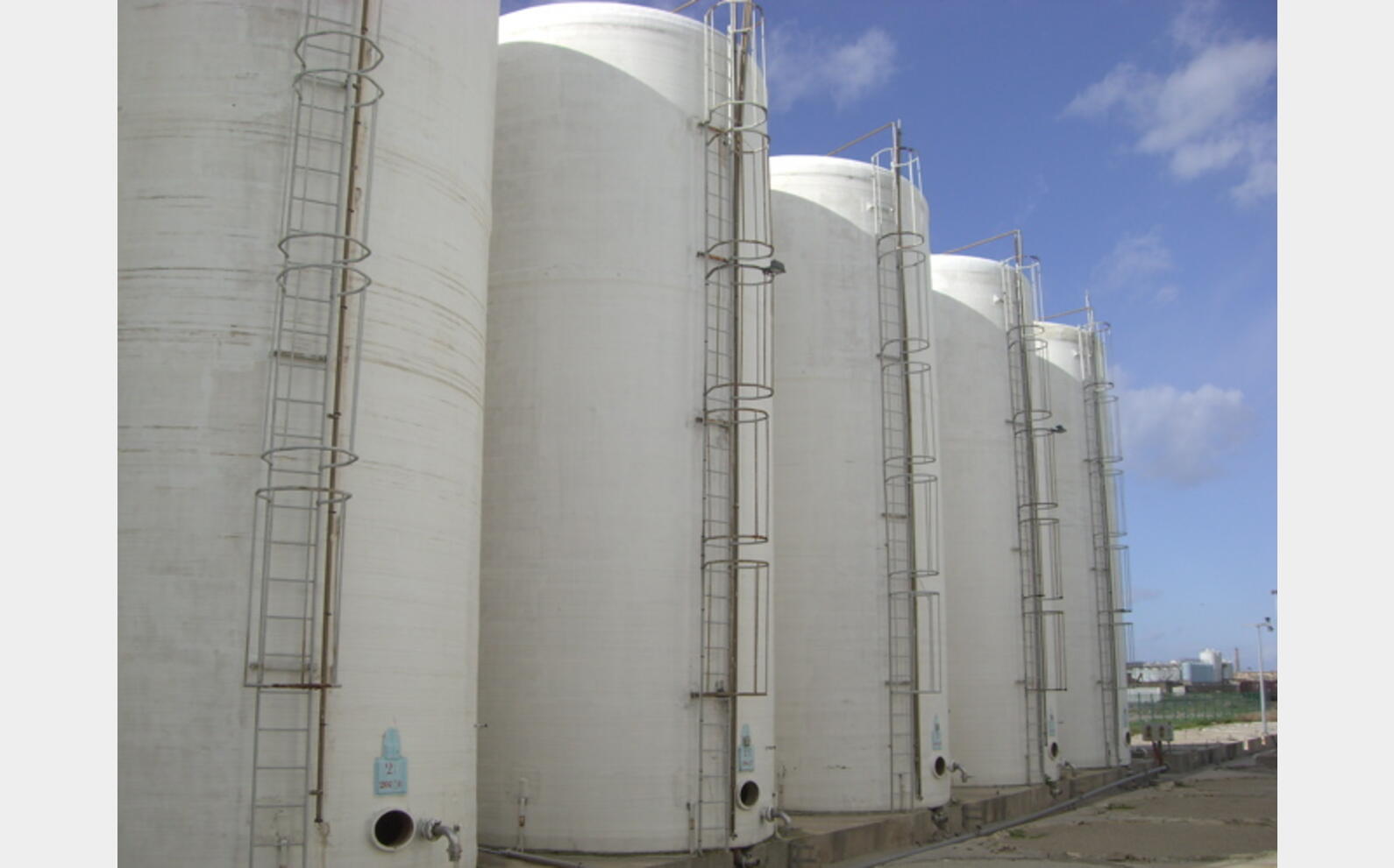 CUVE DE STOCKAGE POLYESTER Agroalimentaire
