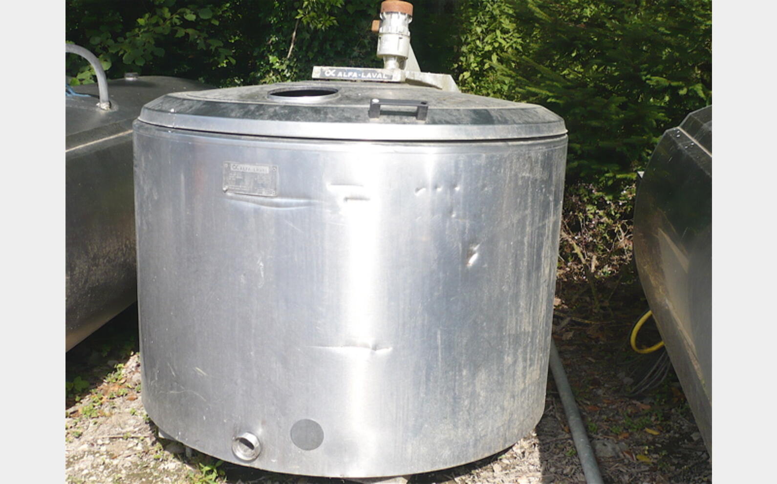 Tank &agrave; lait INOX 304 Volume : 1.000 litres