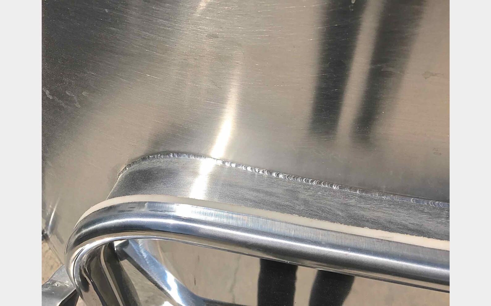 Cuve inox &agrave; chapeau flottant  80 hls MATERIEL NEUF