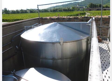 Cuve stockage INOX 316 sur socle Agroalimentaire Marque : PIERRE GUERIN