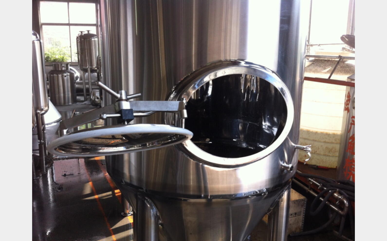 cuve fermentation bi&egrave;re MATERIEL NEUF Volume : 1000 litres