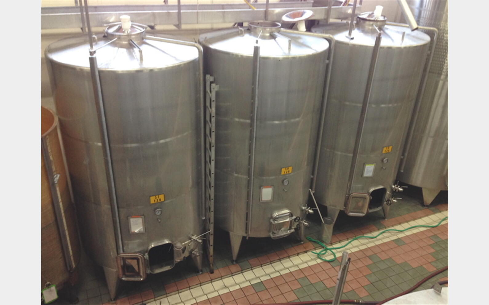 Cuve inox de 120 HLS