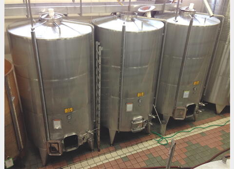 Cuve inox  - Volume : 12 000 litres (120 hectos)