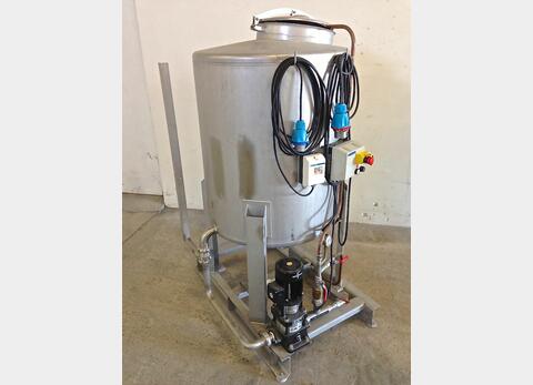Cuve de stockage INOX avec pompe - Application : stockage de sirop de sucre