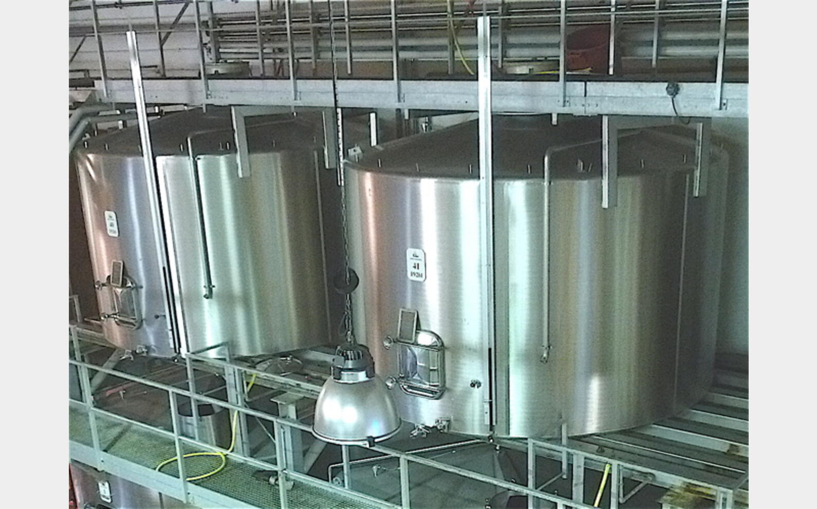 Cuve de stockage INOX Volume : 19200 litres (192 hls)