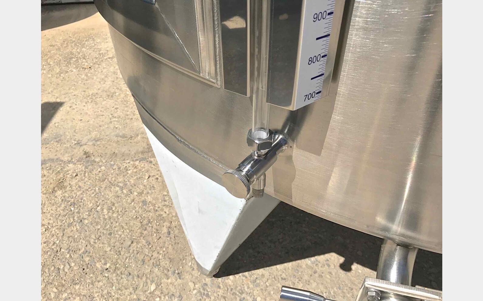Cuve inox &agrave; chapeau flottant  80 hls MATERIEL NEUF