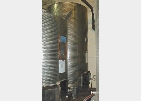 Cuve inox ferm&eacute;e sur pieds
