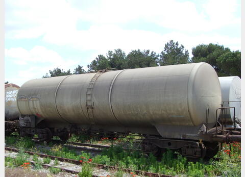 Citerne horizontale sur chassis, 83m3 - Acier Brut