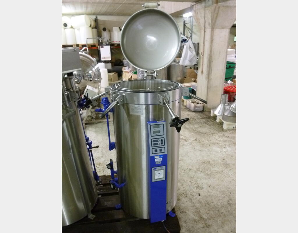 Autoclave verticl 180 litres INOX - Marque : SMI