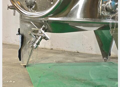 Cuve Inox chapeau flottant de 28 hls MATERIEL NEUF Volume : 2800 litres (28 hls)