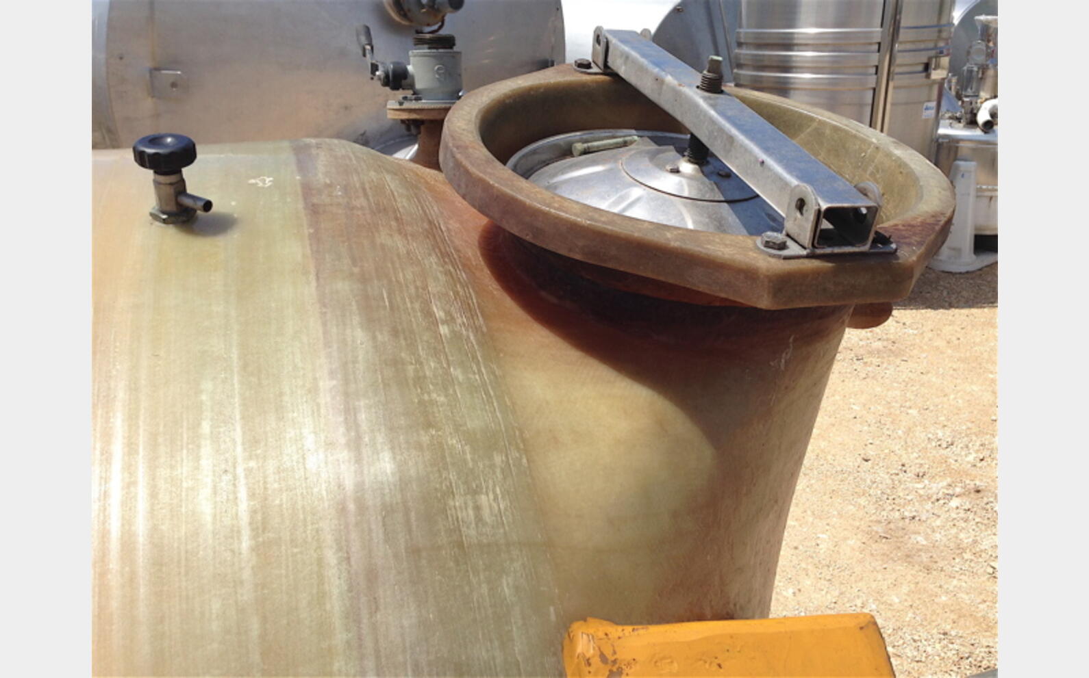 Cuve fibre de 120 HLS