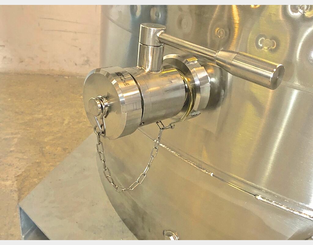 304 stainless steel tank - Model SBPA1000DR