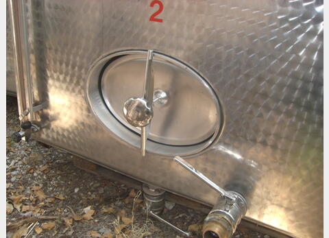 Cuve de stockage en INOX - Volume : 25 HL (2500 litres)
