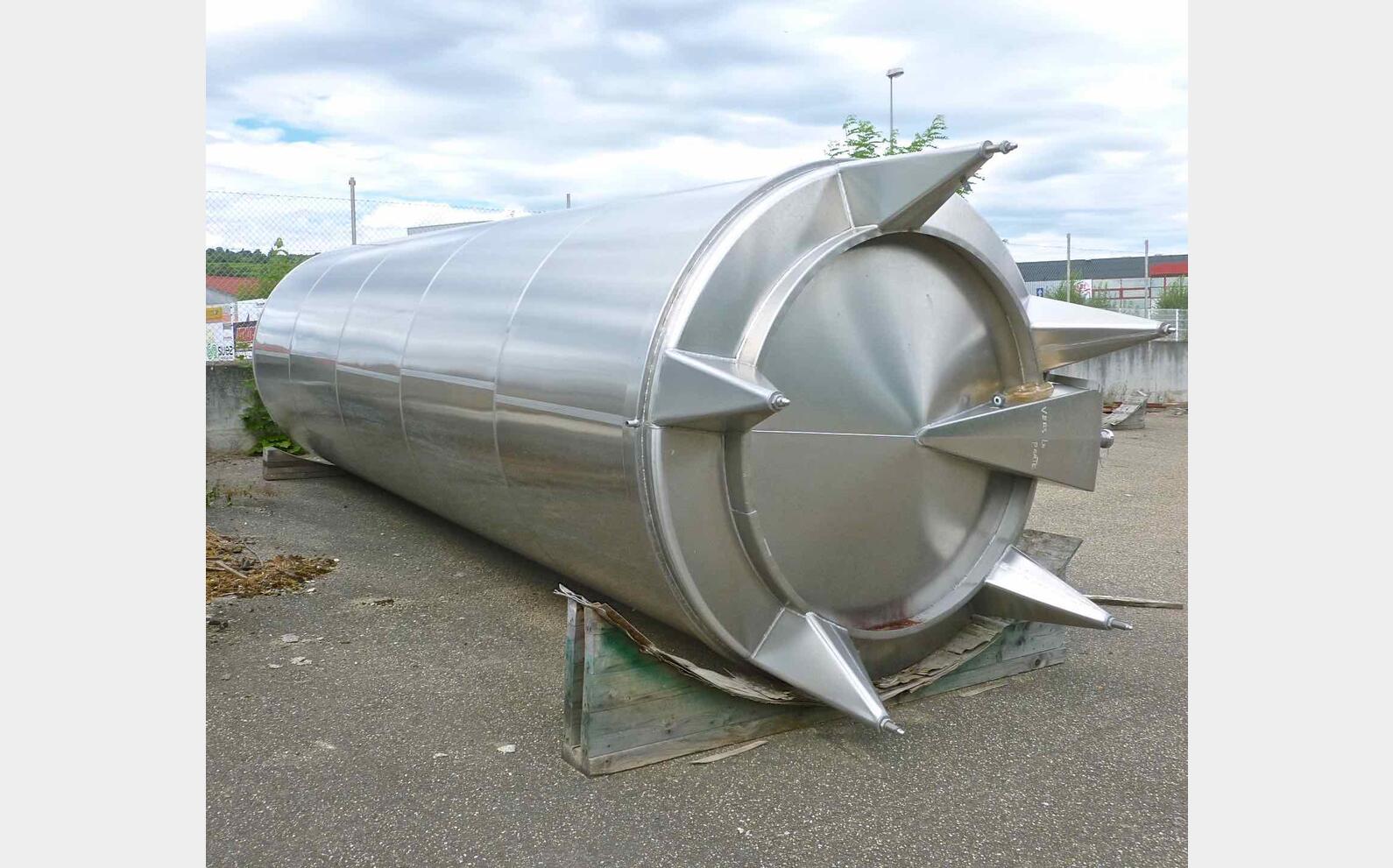 Cuve stockage INOX 316L sur pieds Agroalimentaire Marque : CSC