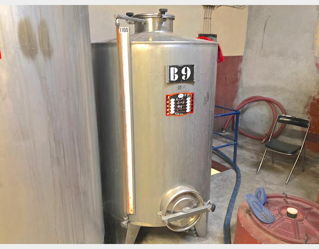 Cuve inox - Volume : 11 hectos (1100 litres)
