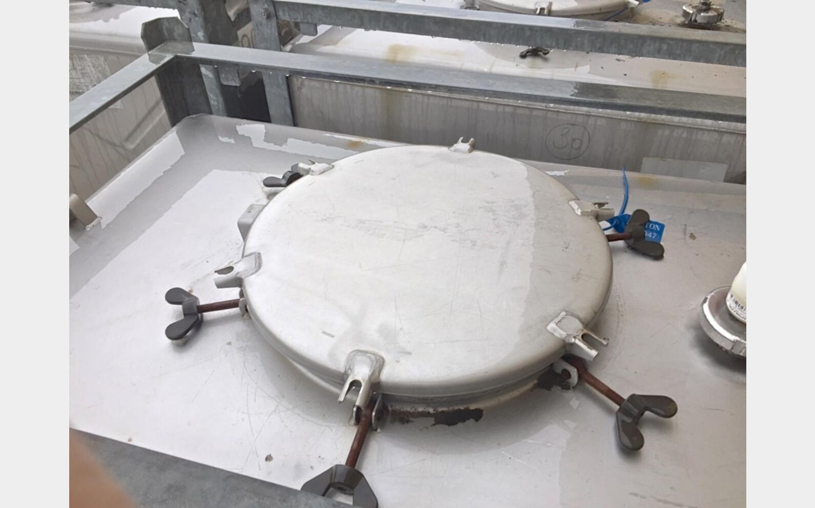 Container inox  sur chassis