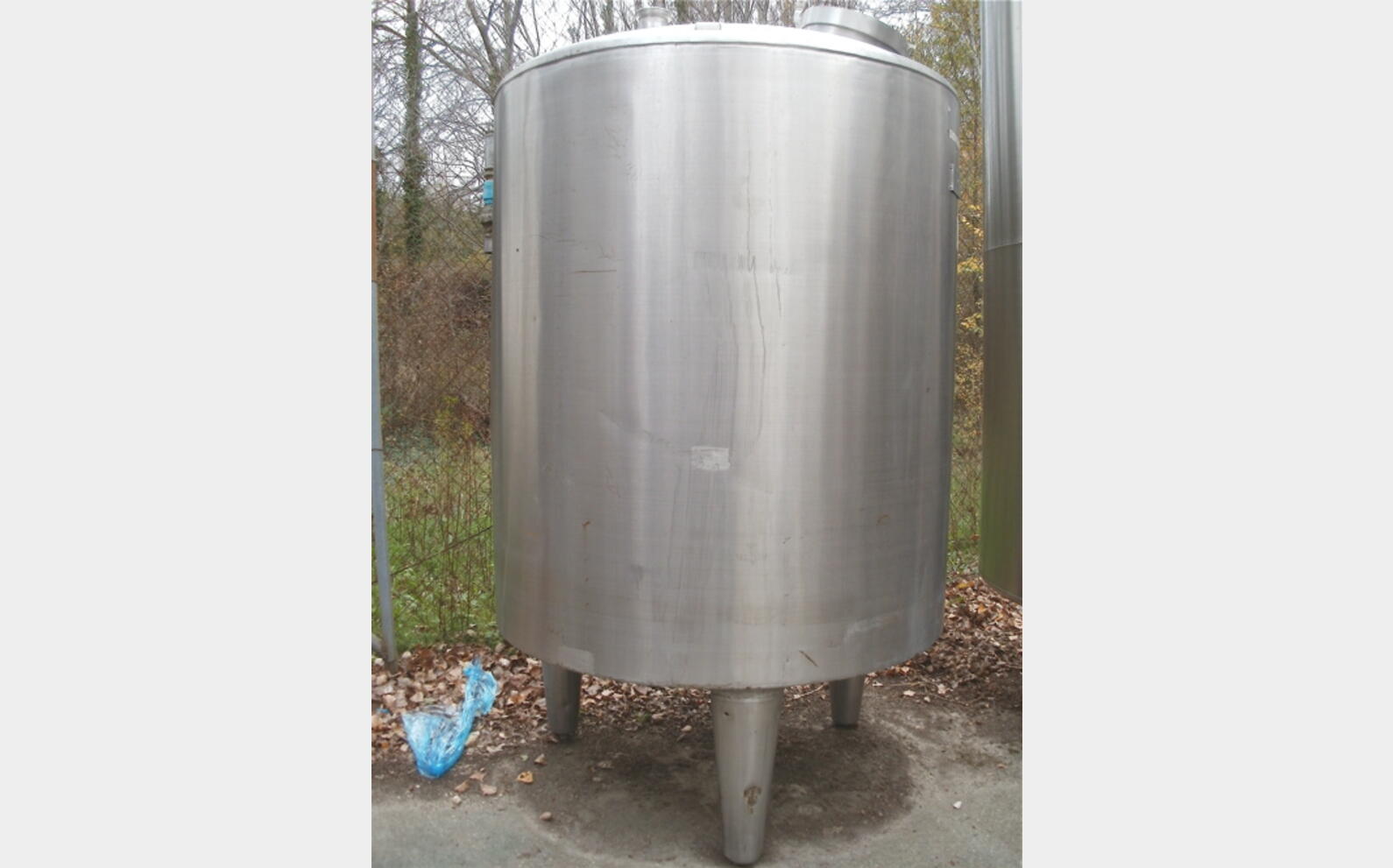 Cuve INOX  calorifug&eacute;e 2000 L