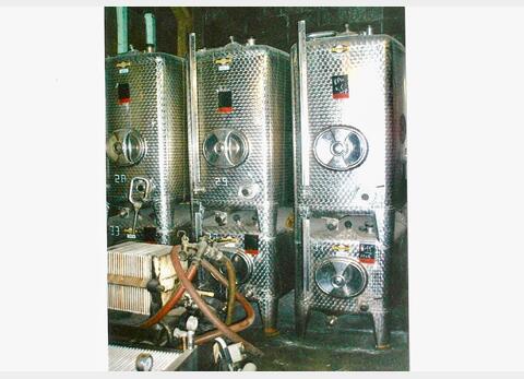Cuves inox 25hls + 12,5hls Marque : SPEIDEL