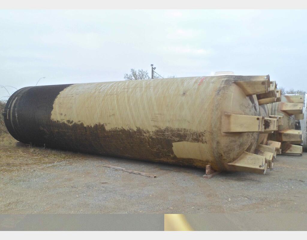 cuve stockage POLYESTER Volume : 75.000 litres (750 hectos)