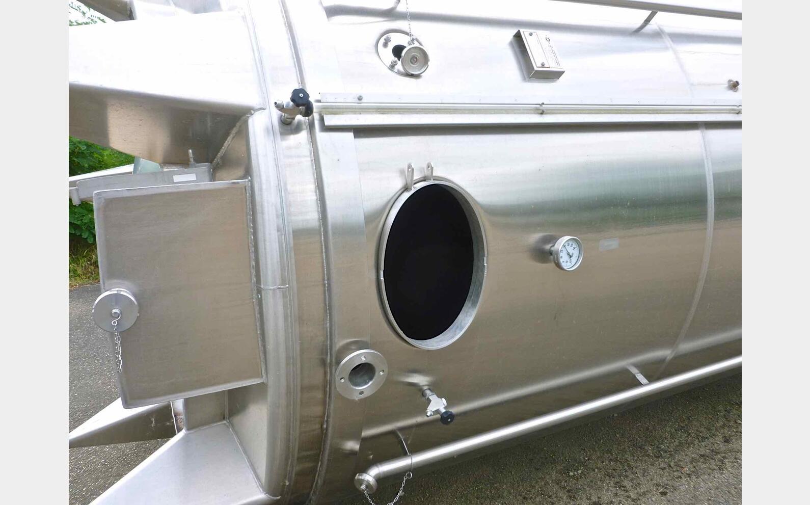 Cuve stockage INOX 316L sur pieds Agroalimentaire Marque : CSC