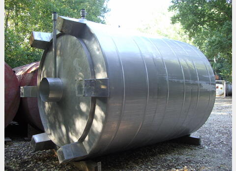 2 cuves de stockages 28 m3 Provenance : vinicole. Marque : CIVIDAC