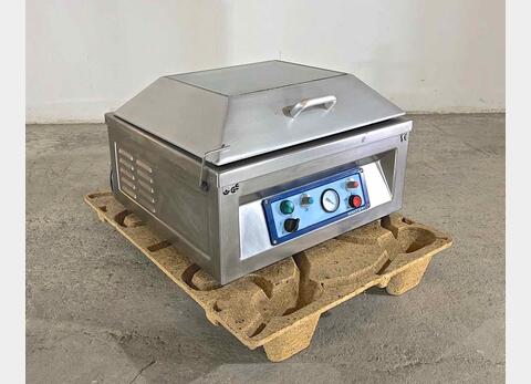 Machine de soudage sous vide en inox - Marque : MULTIVAC