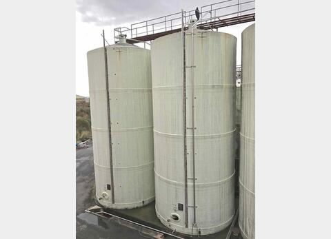 Cuve fibre de verre - de 2000 hls (200 000 L)