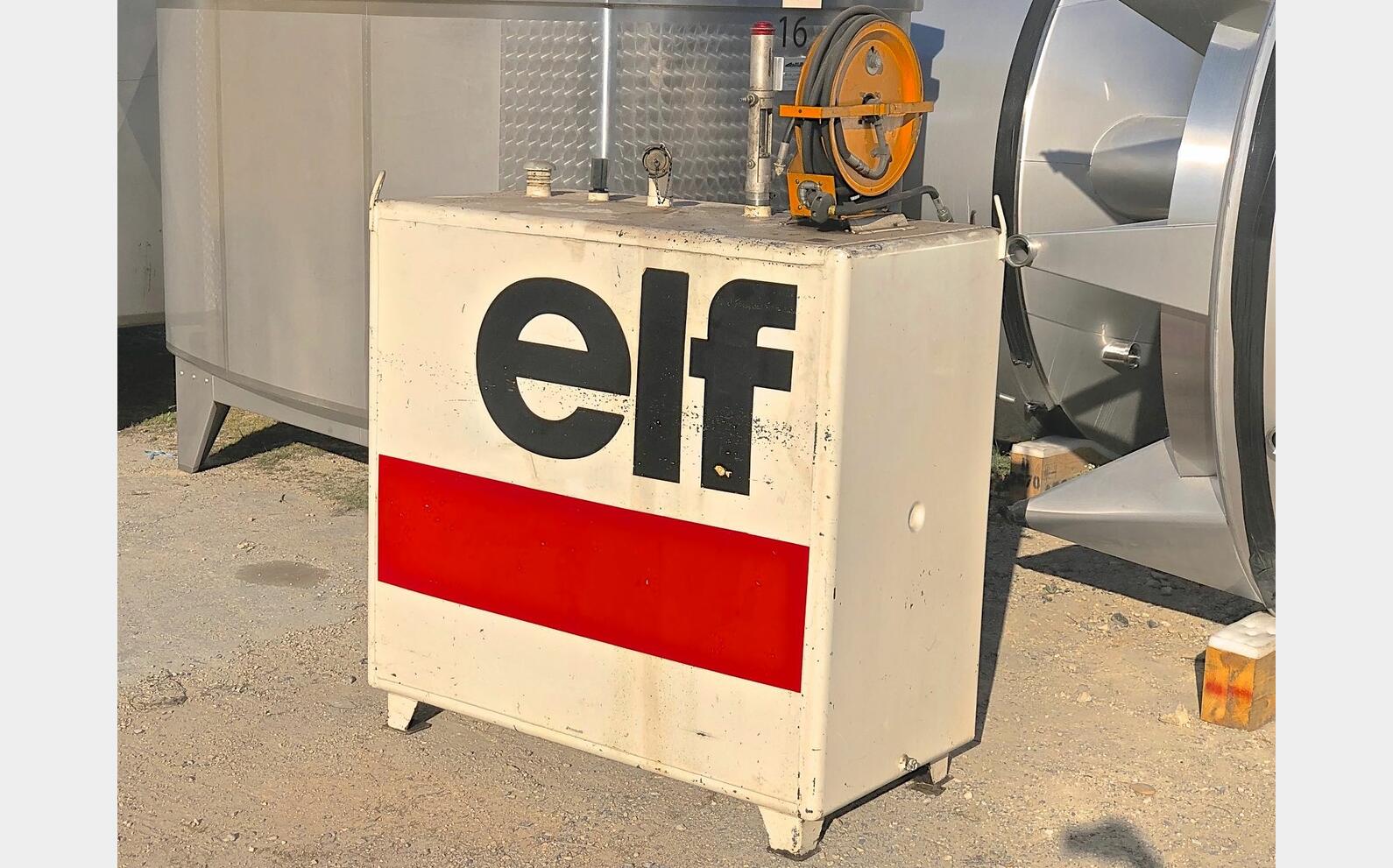 Cuve &agrave; huile ELF Volume : 1500 litres ELF