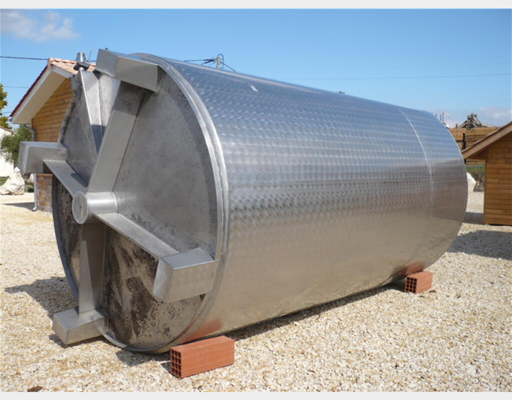 Cuve de stockage en INOX 304 - Volume : 20.000 litres