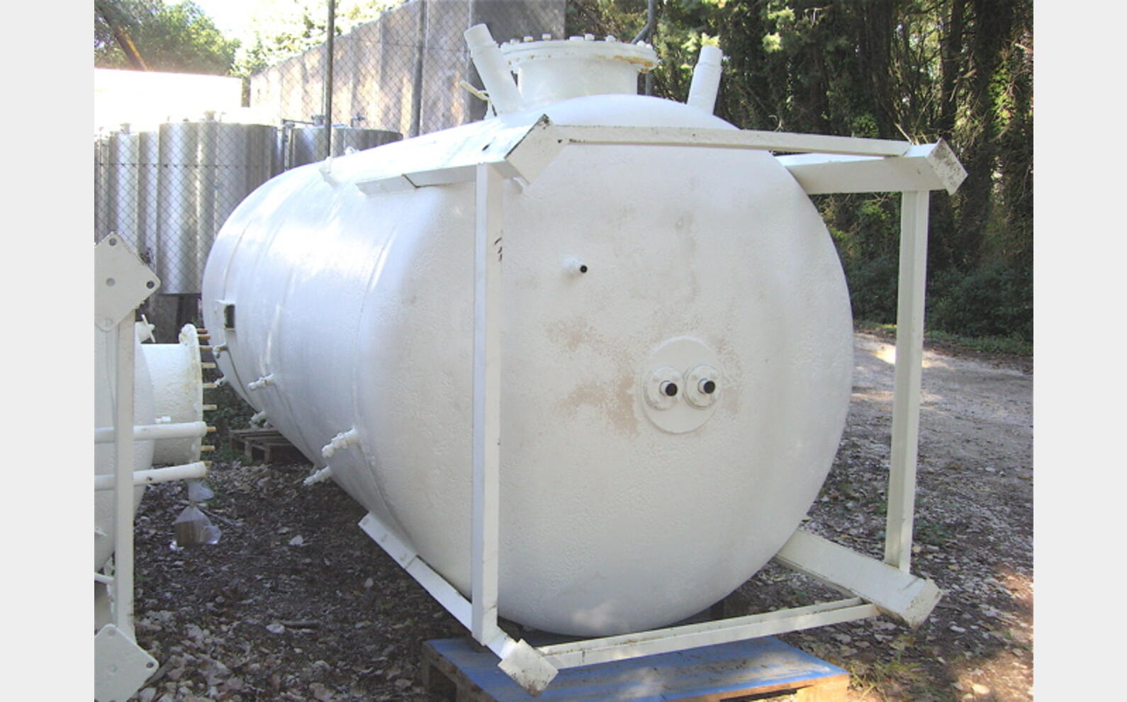 Cuve de stockage acier de 125 hls