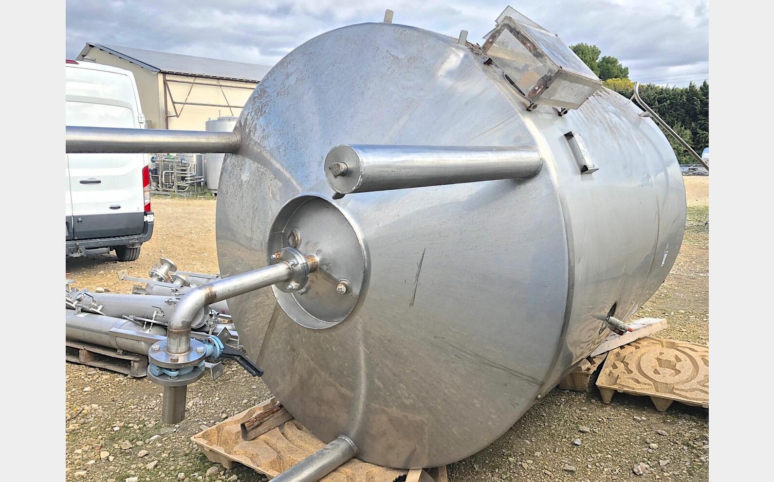 cuve inox 316L agit&eacute;e