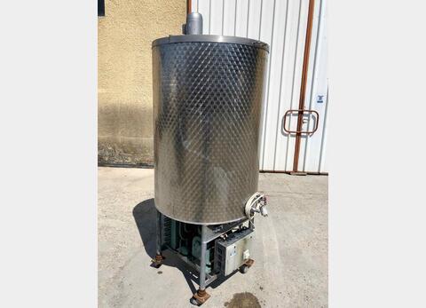 Cuve m&eacute;lange inox 650 L Isol&eacute;e avec groupe de froid