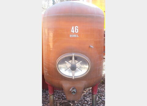 Cuve ferm&eacute;e polyester de 10 hls