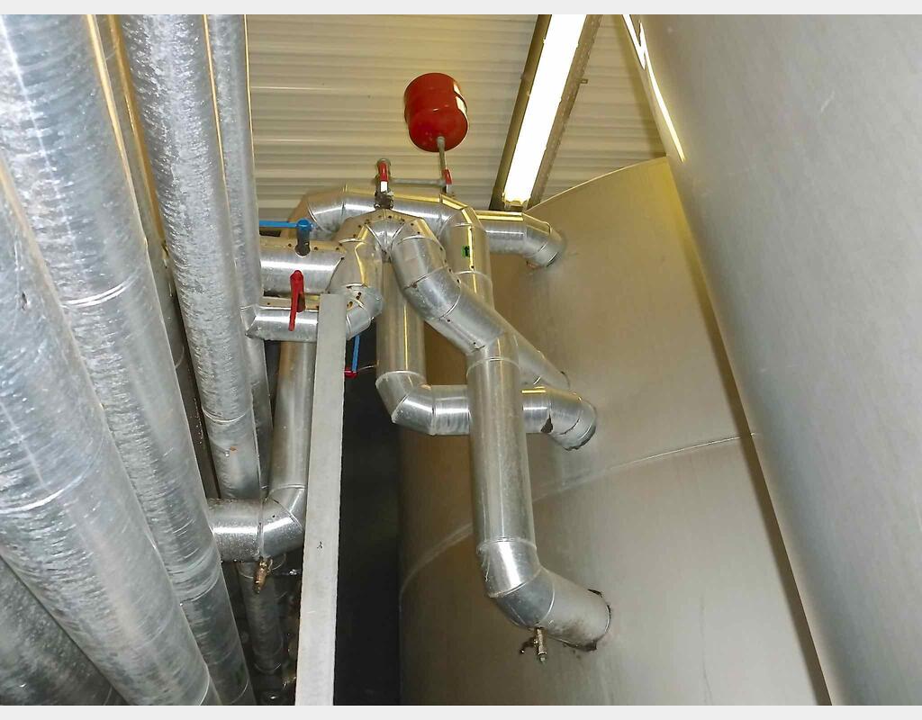 Cuve inox 316L agitée, isolée - Avec circulation forcée