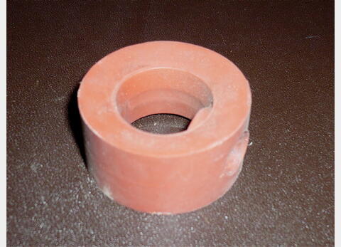 Butterfly valve sleeve