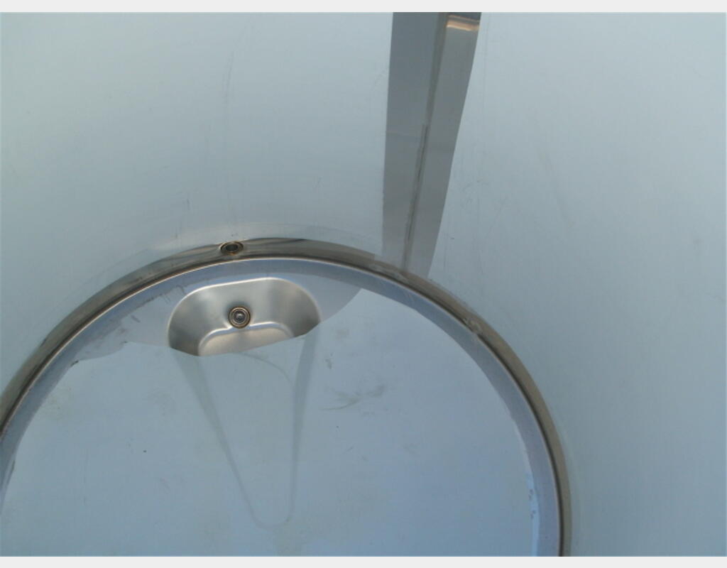 Cuve inox fond bombé à chapeau flottant - avec socle inox