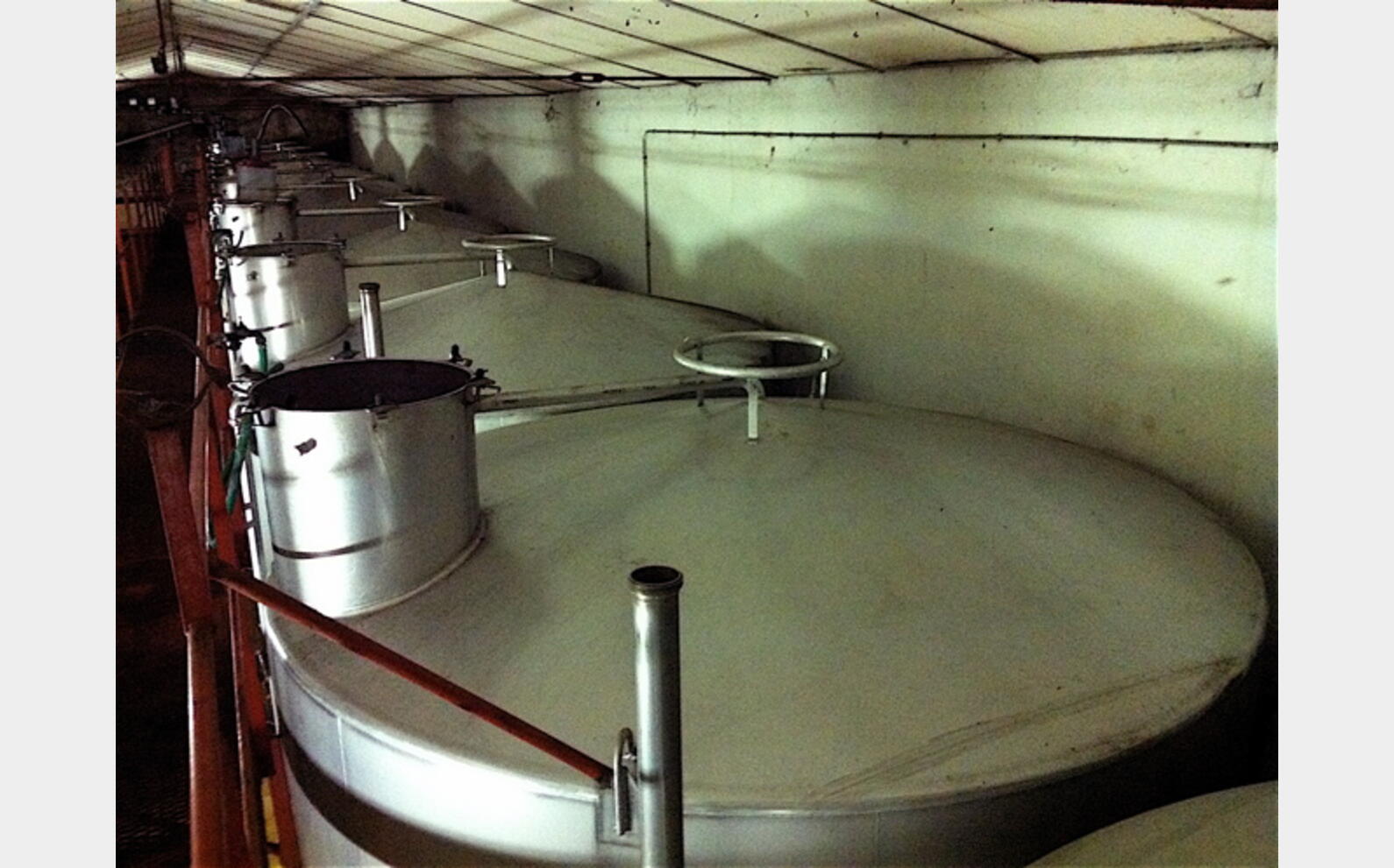 Cuve vinification INOX 304 Volume : 33500 litres (335 hecto)