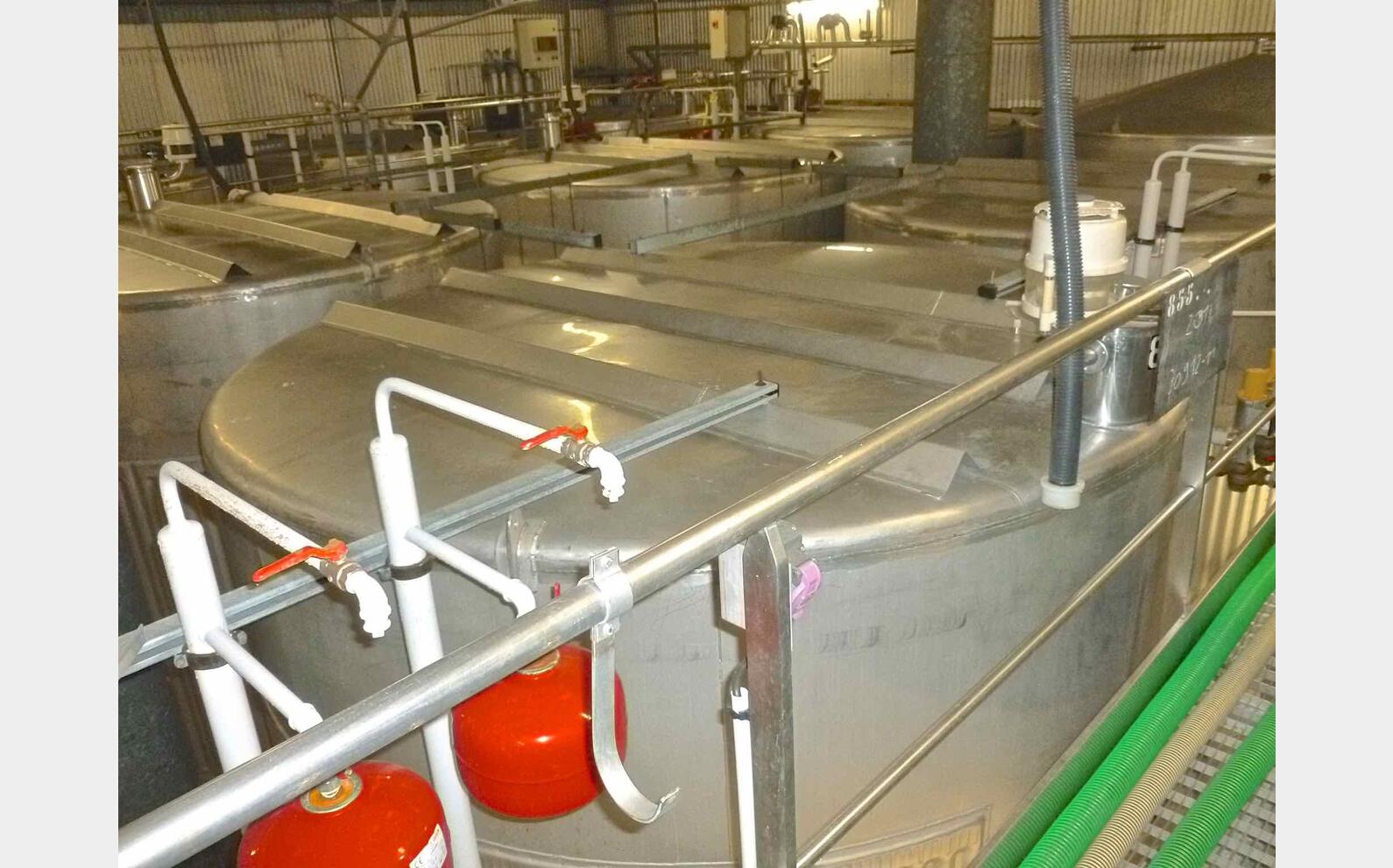 Cuve inox de stockage refroidie Provenance : agroalimentaire (champagne) Marque : ZIEMANN HENGEL