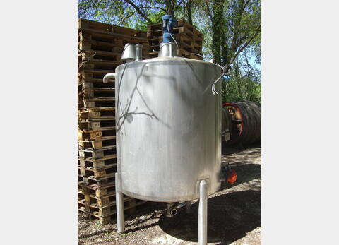 Cuve de mélange en INOX 304 - Volume : 2000 litres.