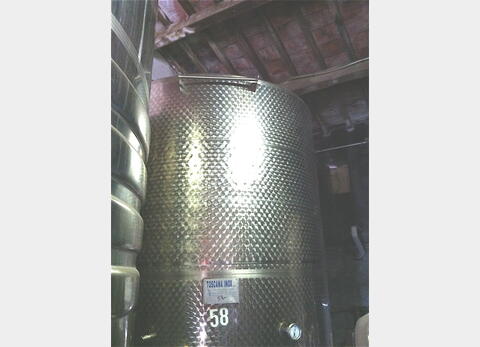 Cuve inox ferm&eacute;e de 50 hls